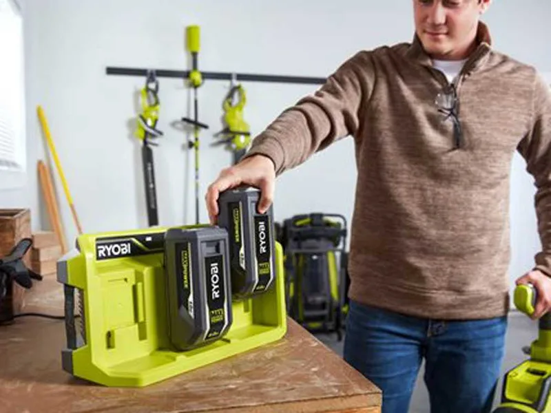 Chargeur RYOBI RY36C3PA à 3 portes - 36V