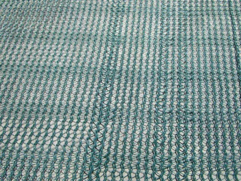Nr. 1 Filet anti-épines et anti-arrachage pour récolte 8x8 m avec fente, toile lourde 95g/m2