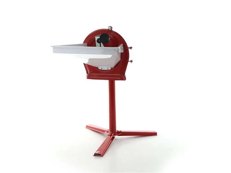 Ceccato Olindo M 4 - Moulin électrique professionnel avec trémie - 3000W