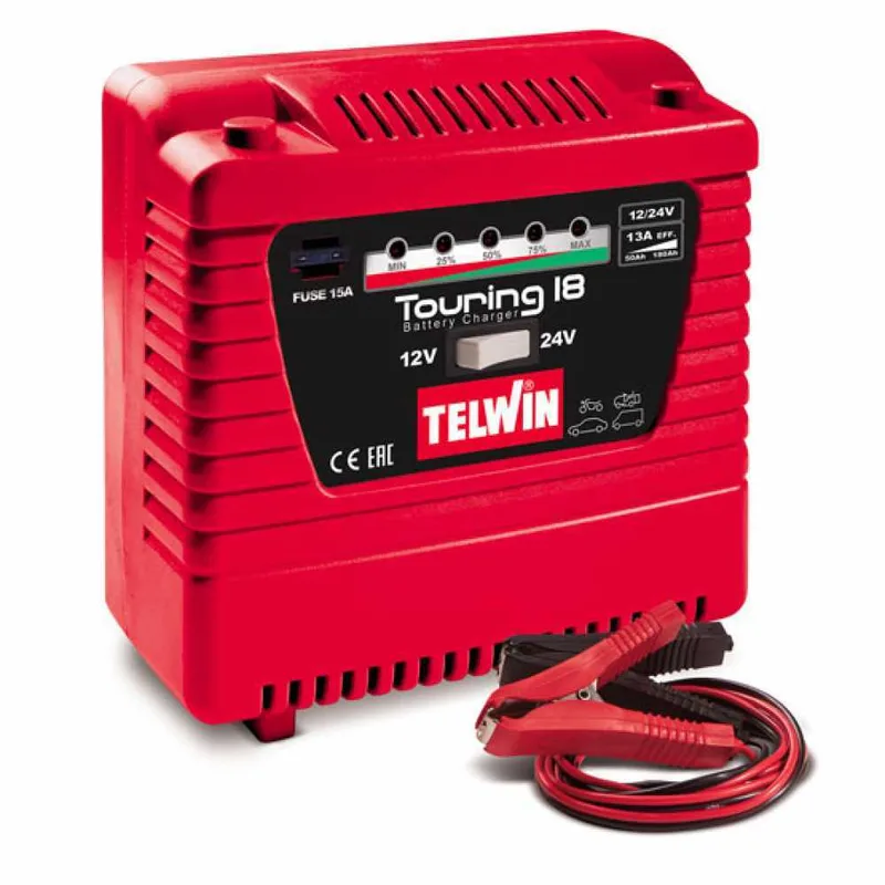 Telwin Touring 18 - Chargeur de batterie 12/24V - batteries de 60Ah à 180Ah et de 50Ah à 115Ah