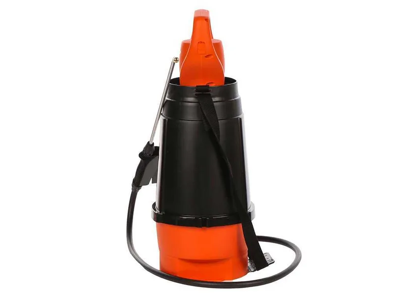 Black & Decker BXSPBS07E - Pulvérisateur à bandoulière à batterie - 7 litres - 7,2V/2,6Ah