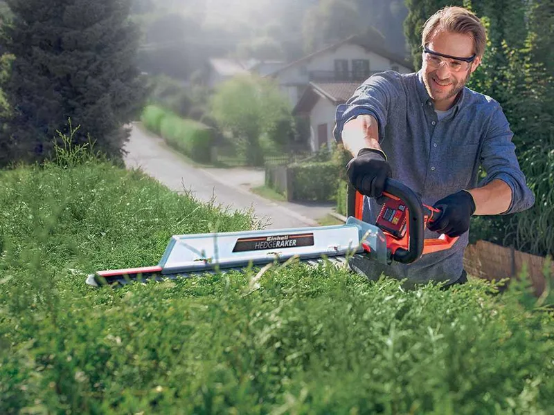Einhell GE-CH 18/60 Li - Taille-haie à batterie 18 V/2,5 Ah - Lame de 67 cm