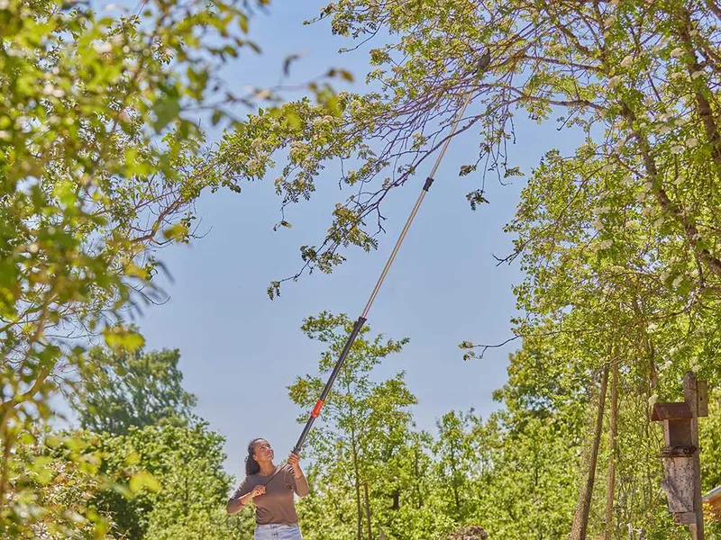 Gardena StarCut Pro L - Coupe-branches sur perche télescopique 175-400 cm + Scie avec lame de 34 cm - Ø32mm
