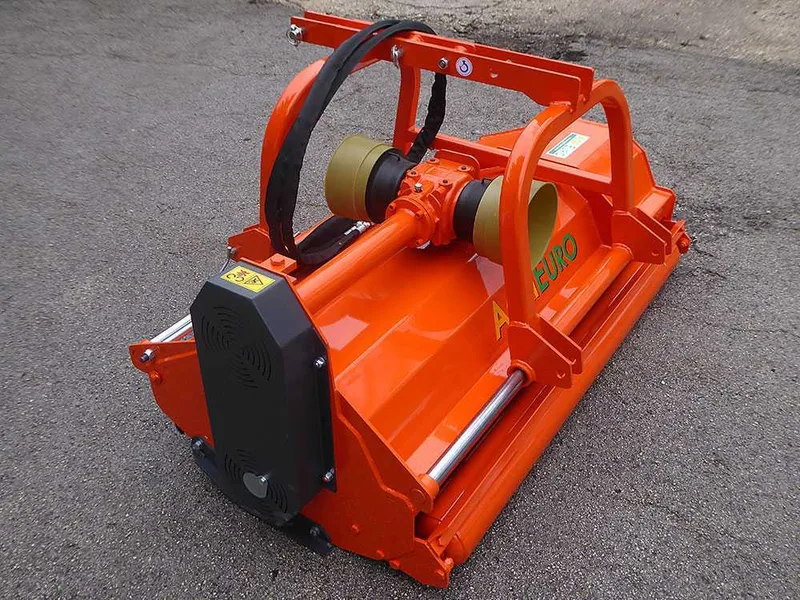 Top Line R-MS 160 - Broyeur pour tracteur Série moyenne - Réversible - Déport hydraulique