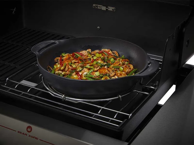 Wok avec panier de cuisson à la vapeur Weber Crafted