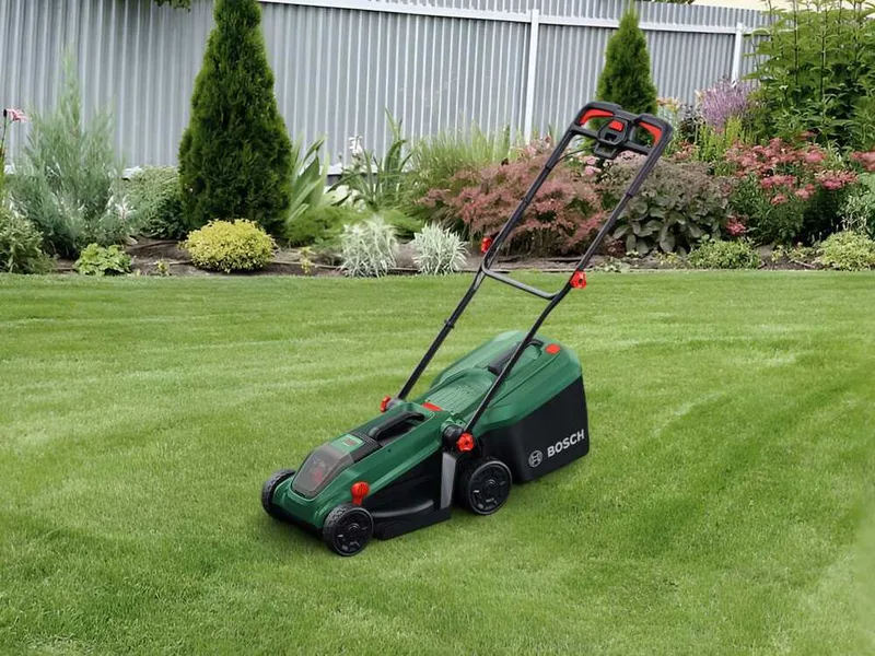 Bosch Rotak18V-34 - Tondeuse à gazon à batterie - 18 V/4 Ah - Largeur de coupe 34 cm