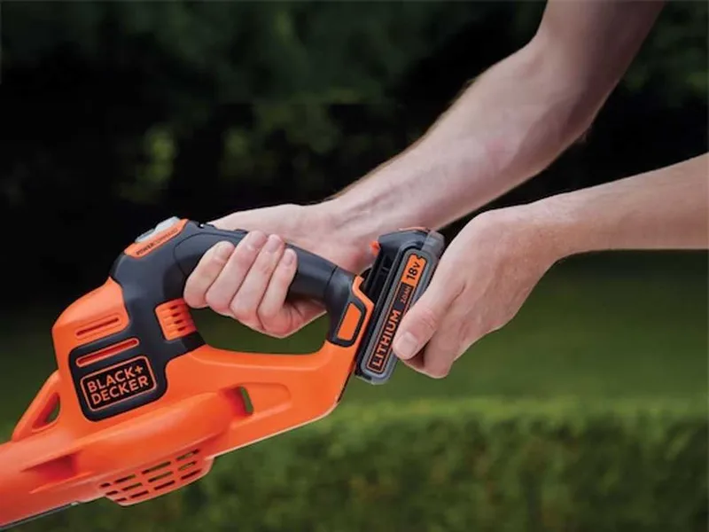 Black & Decker GWC1820PCB-XJ - Souffleur à batterie