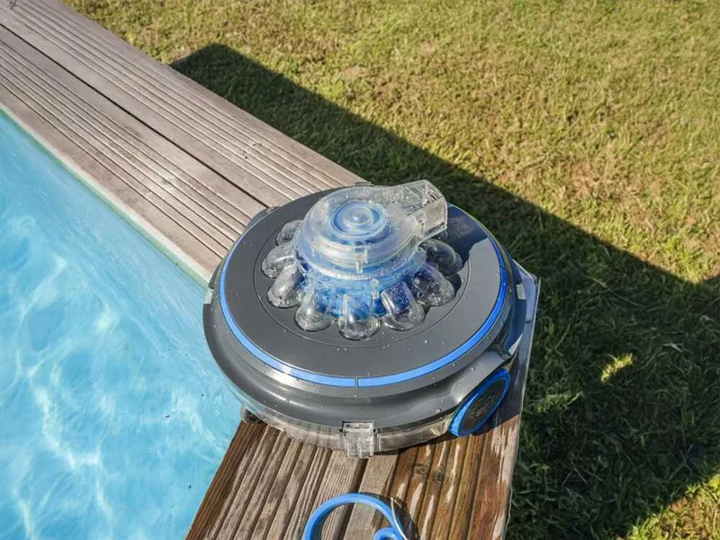 GRE WET RUNNER PLUS - Robot nettoyeur de piscine à batterie sans fil