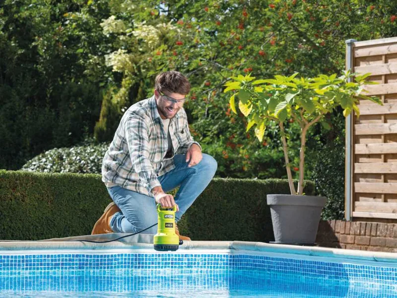 Pompe d'évacuaton pour eau claire et chargée ryobi RY18SPA-0 18V - de batterie