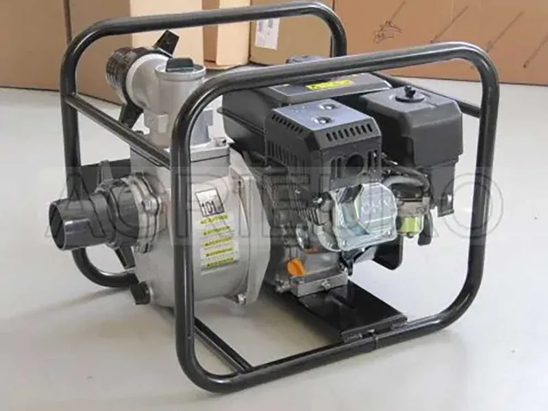 Motopompe d'arrosage auto-amorçante avec moteur thermique Oriental Koshin SEV-80X