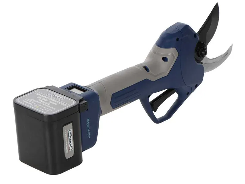 Bullmach ARTEMIS 45 - Sécateur électrique de taille sur perche - 150/210 cm - 2x 21.6V 4Ah - Diamètre de coupe 45 mm