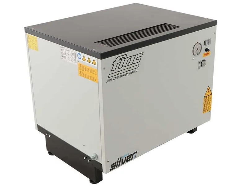 Fiac Light Silver LS 4 10 400/50 CE - Compresseur triphasé à vis silencieux - Moteur 4,5 CV