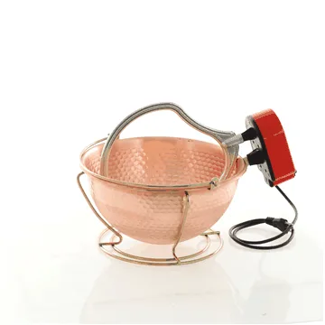 Chaudron électrique en cuivre martelé pour polenta NuovaFac Cuoca Automatica base ronde 6L - 5W