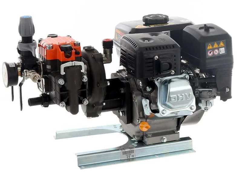 Pompe de pulvérisation thermique avec pompe Comet MP 30 - Moteur Loncin G200F
