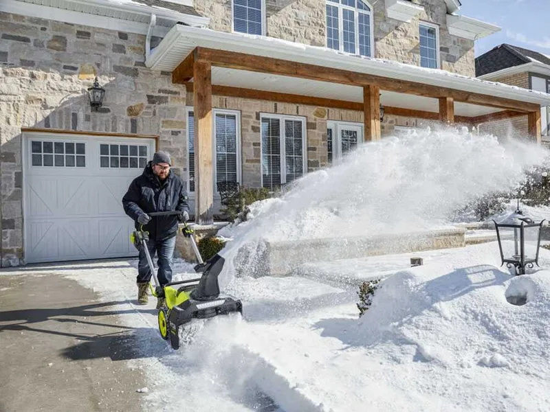 Ryobi RY36STX53A-150 - Fraise à neige à batterie - MAX POWER 36V 5Ah