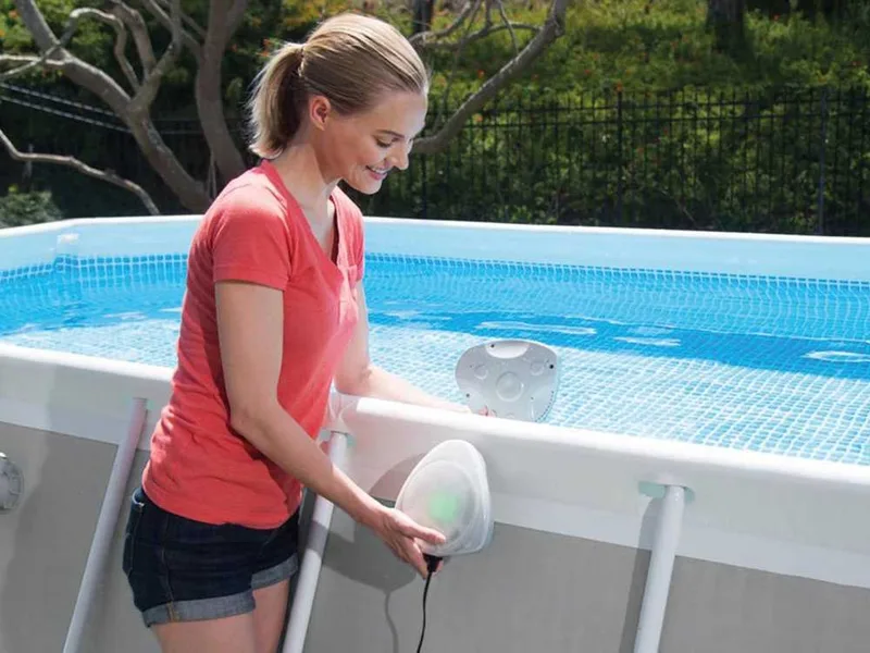 Lampe de piscine à LED magnétique - Intex