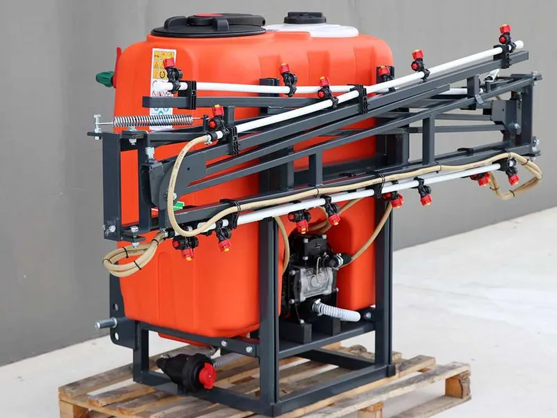 Dal Degan MANDA 300L - Pulvérisateur pour désherbage à tracteur - Cuve 300L - Barre 10 m - Pompe BP 60K