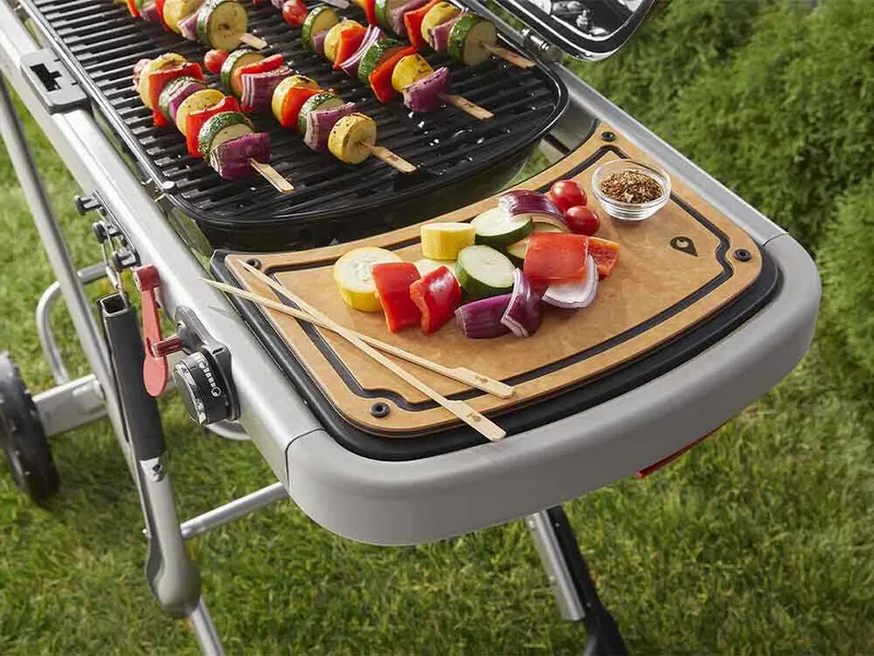 Support réversible « Prep & Serve » pour barbecue Weber Traveler