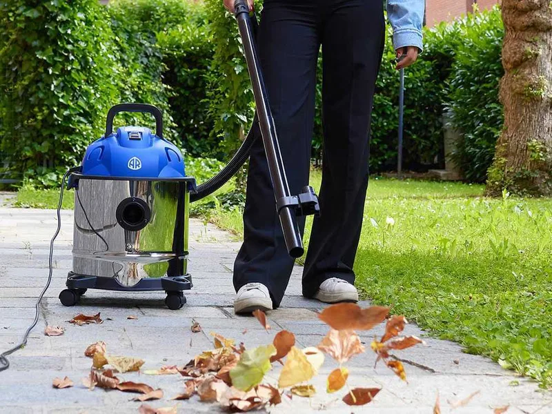 Annovi & Reverberi AR3370 - Aspirateur Bidon multifonctions - Cuve Inox 20 L - 1400W