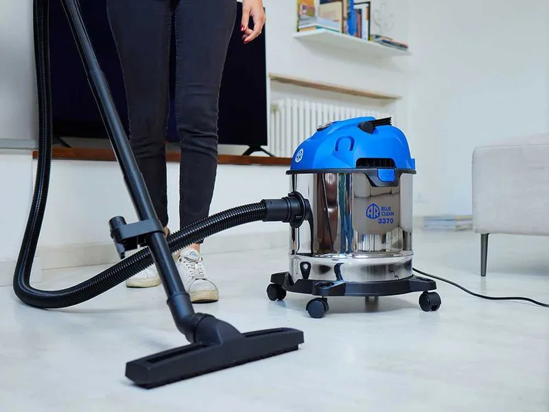 Annovi & Reverberi AR3370 - Aspirateur Bidon multifonctions - Cuve Inox 20 L - 1400W