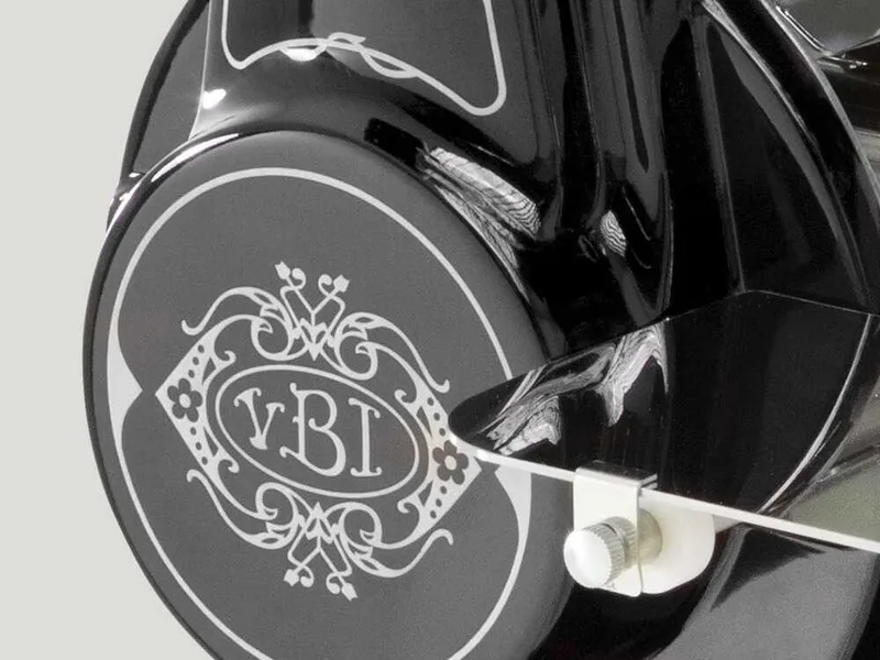 Berkel B2 Noire - Trancheuse à volant - Lame en acier chromé de 265 mm