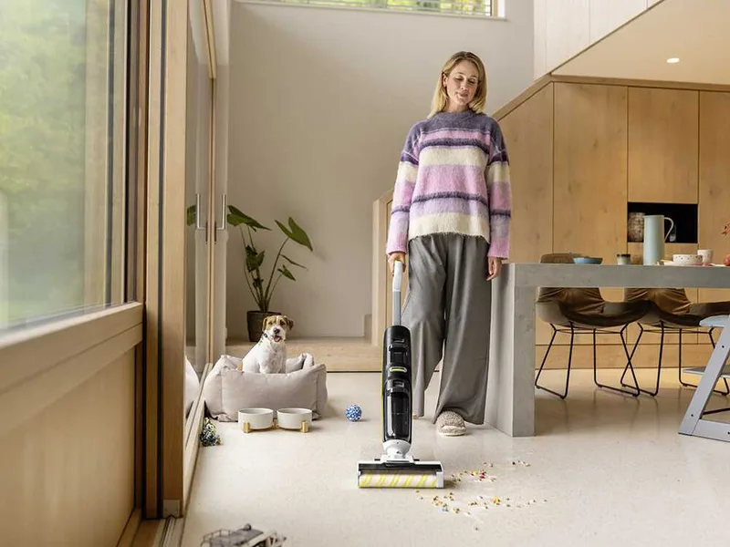 Karcher FCV 4 - Autolaveuse à batterie - 3 en 1 : lave, sèche et aspire