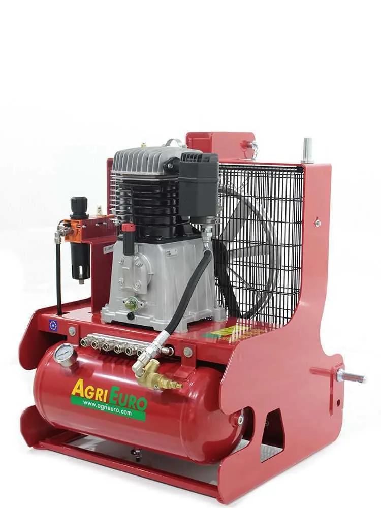 Compresseur avec attelage 3 points AgriEuro Tractor 900 récolte des olives et taille