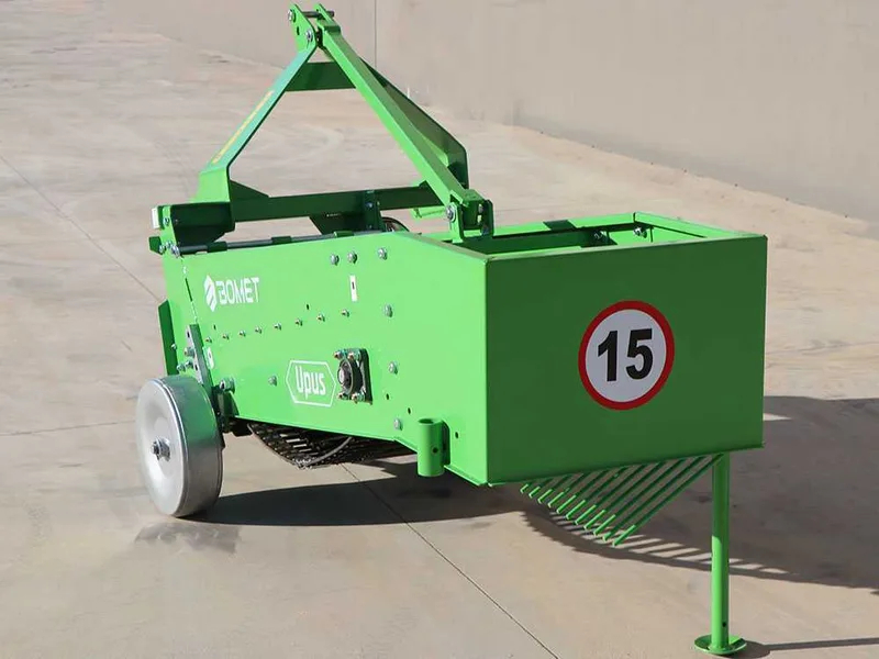 Bomet UPUS - Arracheuse de pommes de terre à tapis avec revêtement en caoutchouc - Rangée simple - Pour tracteurs avec attelage à trois points