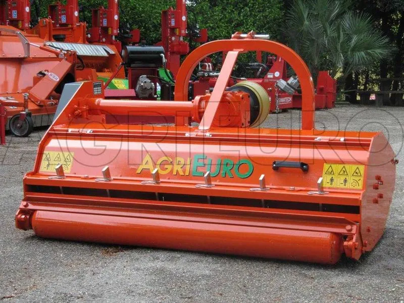 Top Line MF 100 - Broyeur pour tracteur - Série médium
