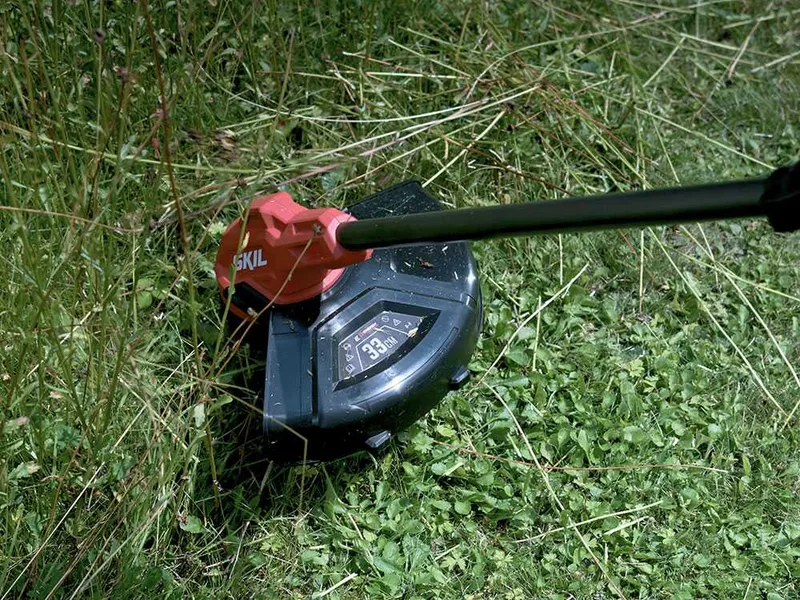 Skil 0250 - Débroussailleuse à batterie