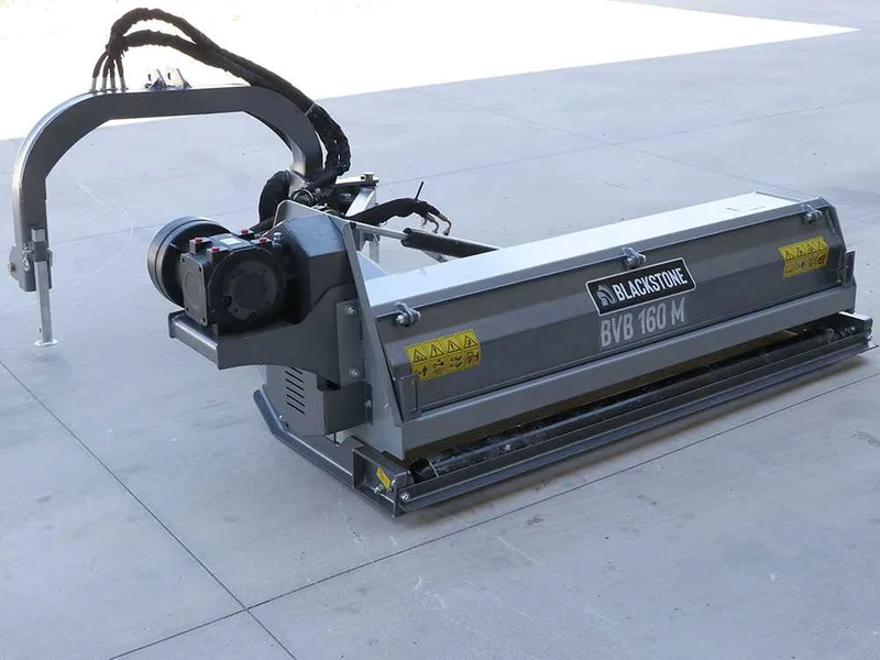 BlackStone BVM 160 M - Broyeur d'accotement latéral à bras pour tracteur - Série medium