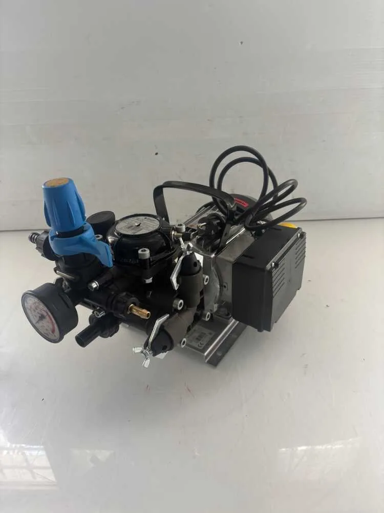 Outlet - défauts esthétiques - Motopompe électrique de pulvérisation Comet mc 25 avec moteur monophasé