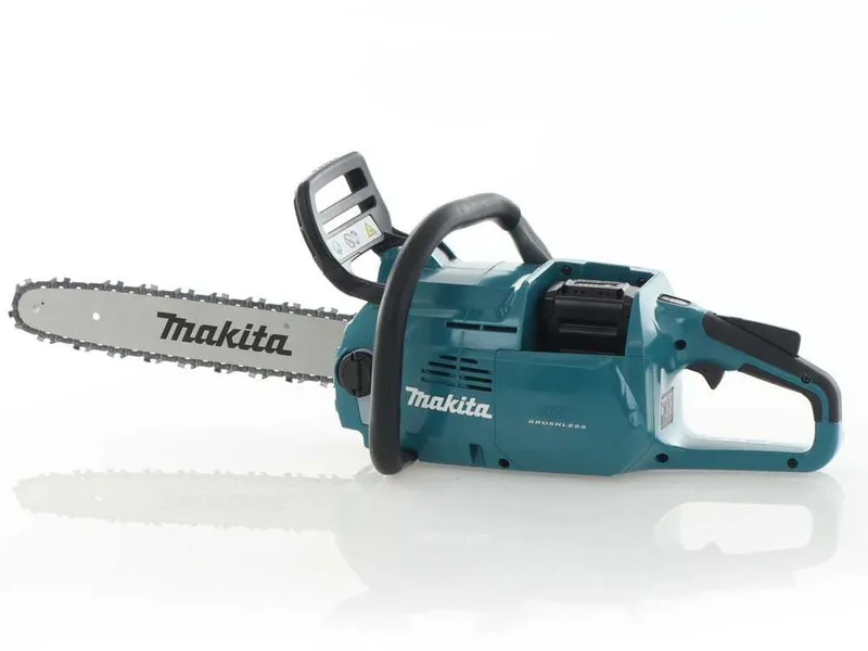 Makita UC015G - Tronçonneuse à batterie 40 V 4 Ah - Guide 35 cm