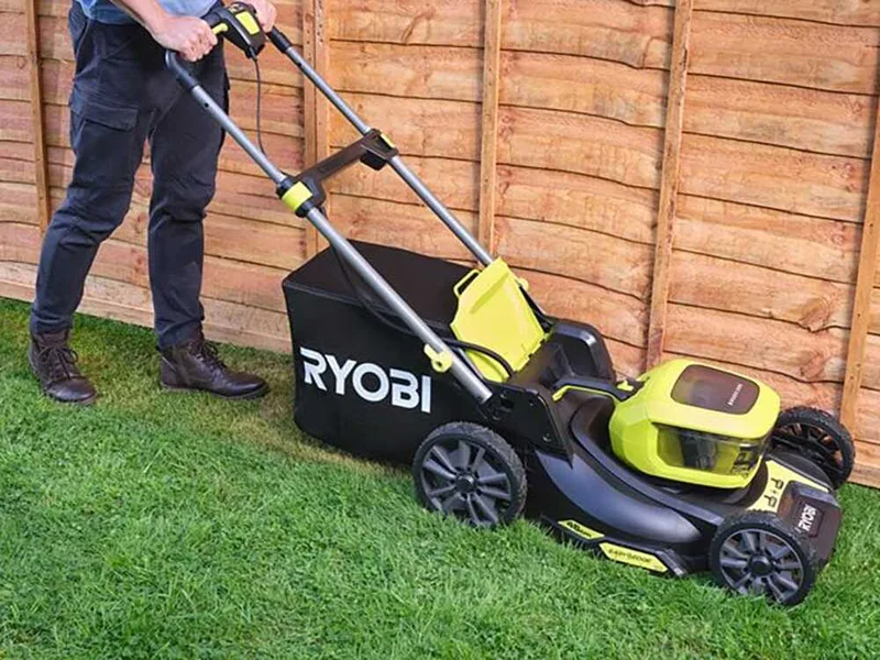 Ryobi RY18LMX46A-0 - Tondeuse à gazon à batterie 36 V - Largeur de coupe 46 cm - sans batteries ni chargeur