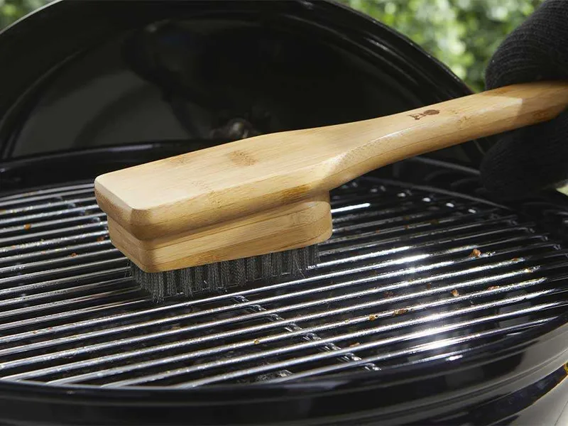 Brosse pour grilles Weber en bambou - 30 cm