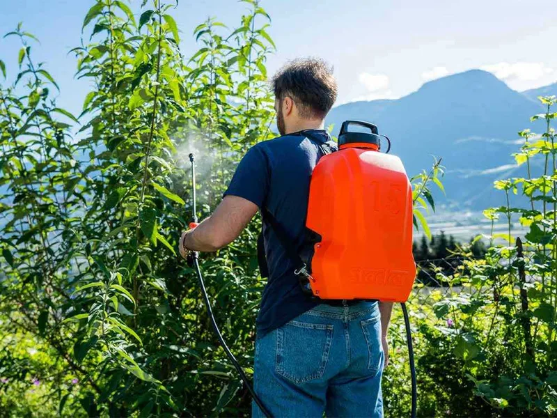 Stocker Ergo 15 L - Pulvérisateur dorsal à batterie - 21 V/4 Ah