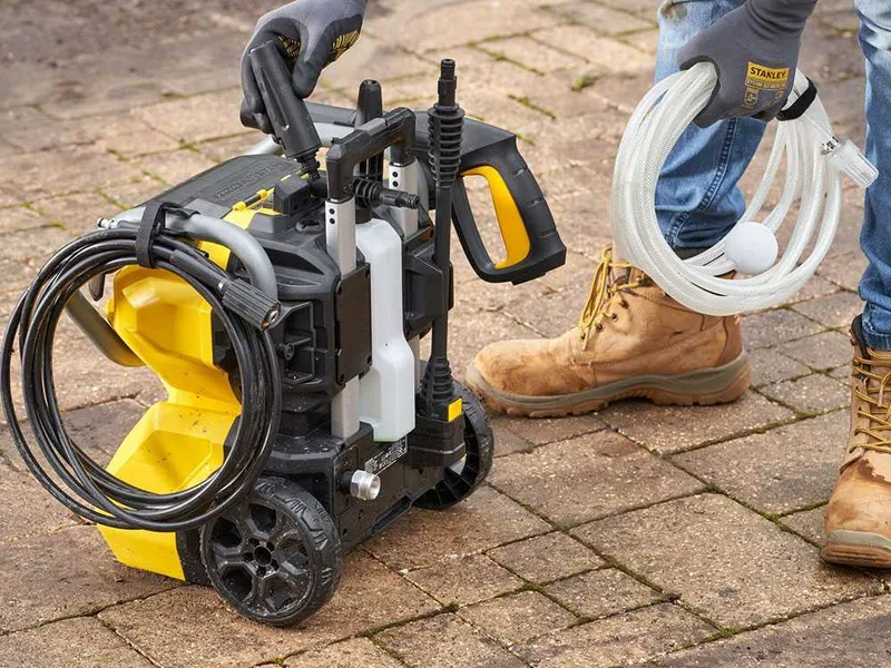 Stanley SFMCPW1500B-XJ - Nettoyeur haute pression à batterie - 100 bar - sans batterie et sans chargeur