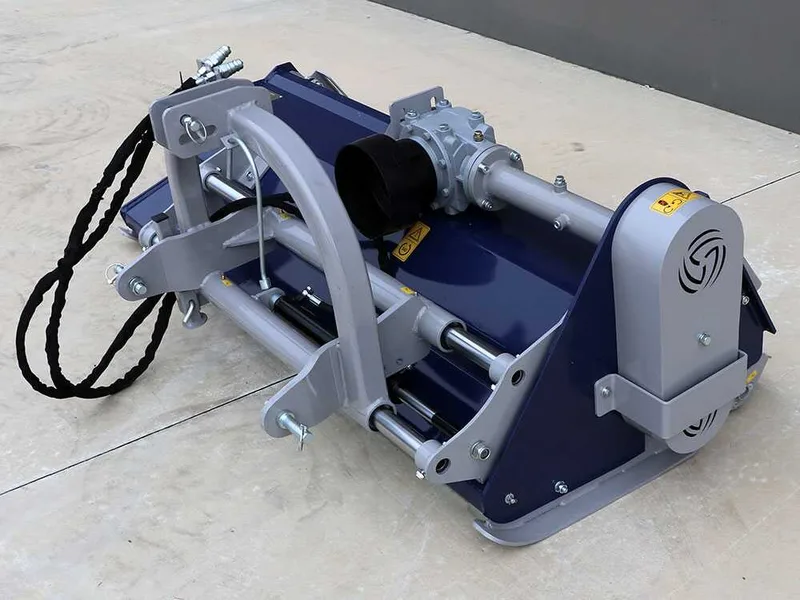BullMach REA 145 SH - Broyeur sur tracteur - Série médium - À déport hydraulique