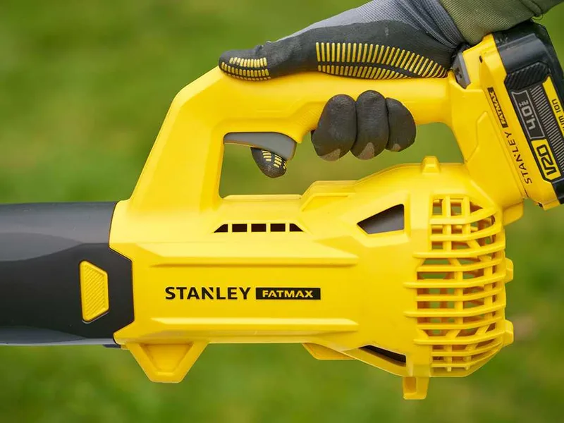 Stanley Fatmax SFMCBL714B-XJ - Souffleur de feuilles sur batterie - 18 V