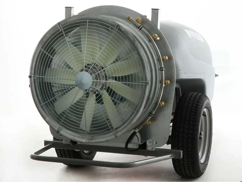 Gray T Car 800/70 - Atomiseur traîné avec raccord pour tracteur pour pulvérisation - Capacité 800L - Pompe AR1064