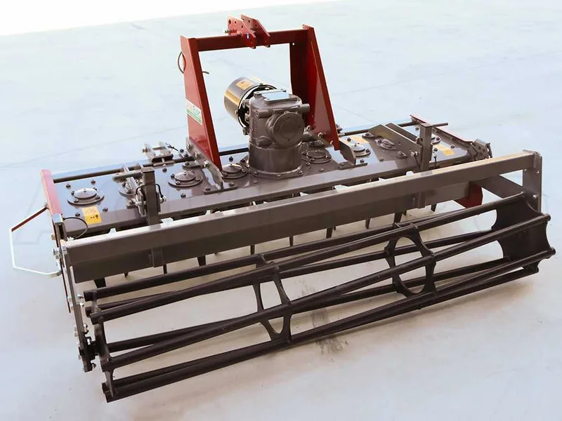 Herse rotative RH190 - largeur de travail 190 cm - 18 lames série médium - Rouleau à cage