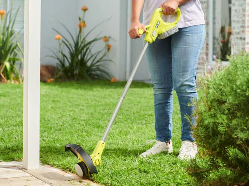 RYOBI RY18LT23A-120 - Coupe-bordure à batterie - 18V 2 Ah