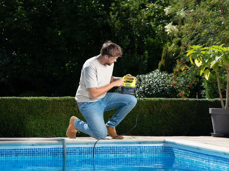 Pompe d'évacuaton pour eau claire et chargée ryobi RY18SPA-0 18V - de batterie