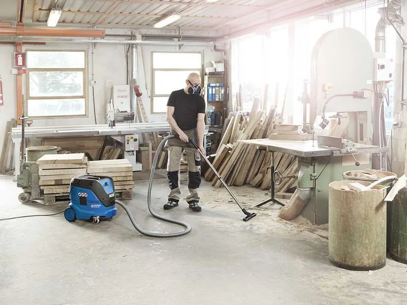 Nilfisk ATTIX 33-2L IC - Aspirateur eau et poussière professionnel