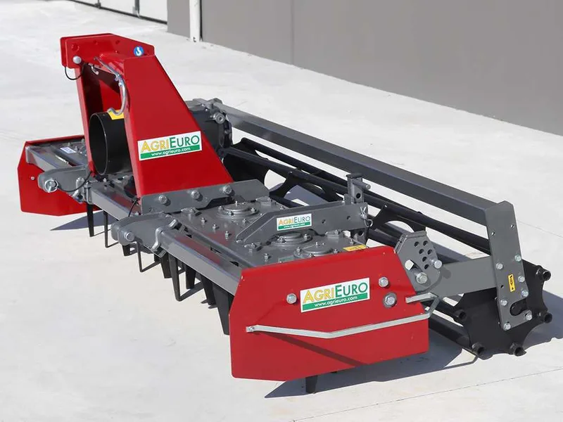 Herse rotative RH230 - largeur de travail 230 cm - 22 lames série médium - Rouleau à cage