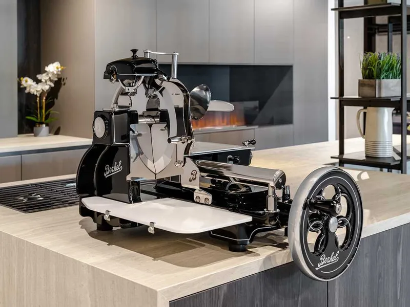 BERKEL B3 Noire - Trancheuse à volant - Lame en acier au chrome de 300 mm
