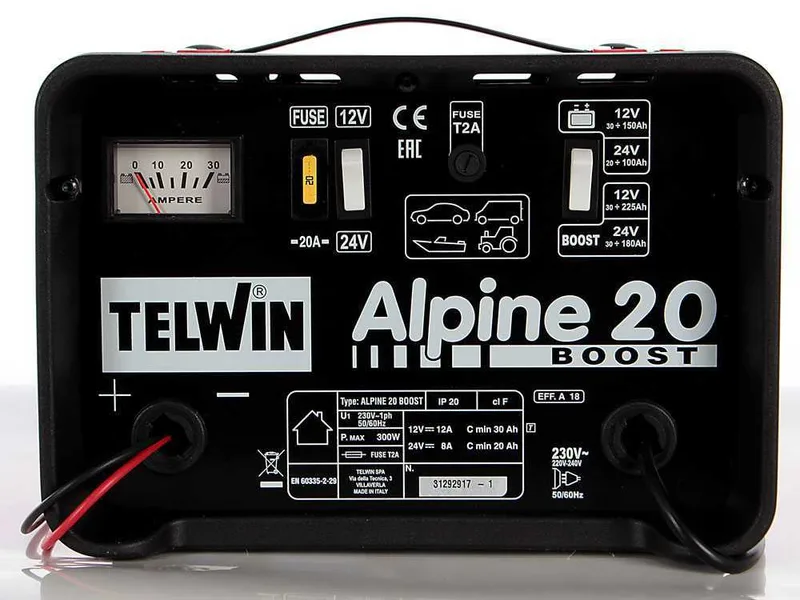 Telwin Alpine 20 Boost - Chargeur de batterie - batteries humides d'une tension de 12/24V - 300W
