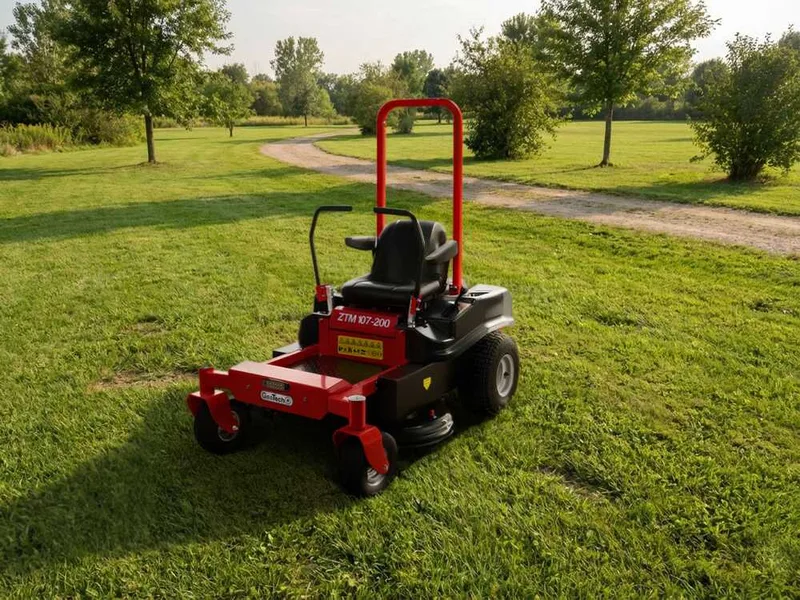 GeoTech ZTM 107-200 - Tracteur tondeuse professionnel à zéro rayon de braquage - Éjection latérale - Moteur 546 cm³