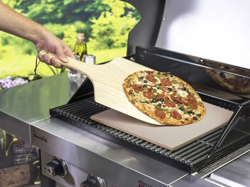 Set pierre rectangulaire et pelle en bois pour pizza