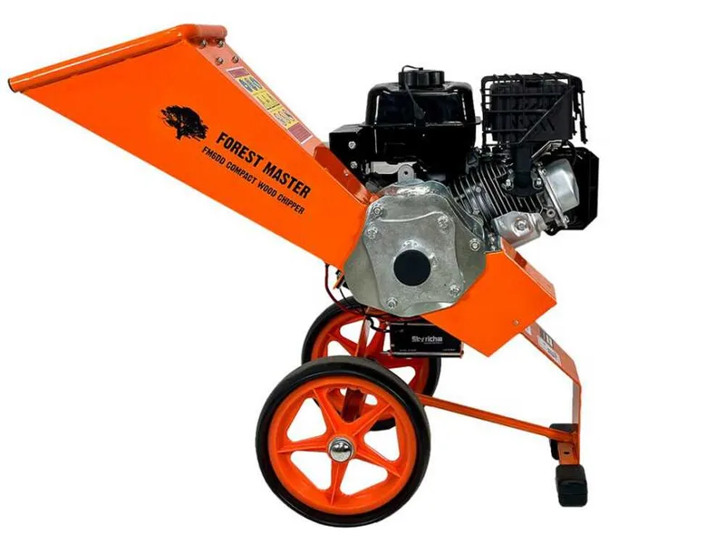 Forest Master FM6DD-MUL - Broyeur de branches et végétaux thermique - Moteur à essence LCT 6 CV